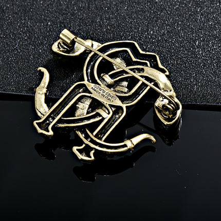 Niche Antique Double Snake Crystal Brooch for Women, Vintage Jewelry with a Light Luxury Design, Palace-Style Crystal Zodiac Double Snake Brooch