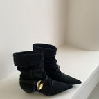 Black / 35