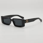 Black frame and black legs (gold label)