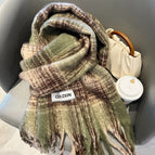 Dotted line thickened scarf moss green