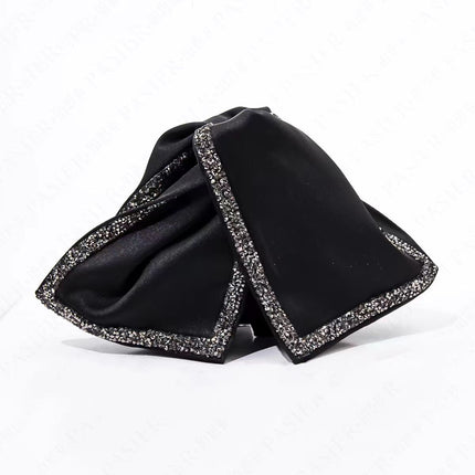 New College Style Triangle Clip with Contrasting Polka Dots and High-End Shark Clip for Hairpin Head Accessories on the Back of the Head