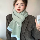 Contrast color knitted scarf--15 light green / 30*160