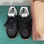 Black / 38