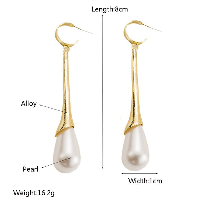 Europe and the United States hot new drop shaped pearl temperament earrings versatile fashion long high quality silver pin earrings earrings