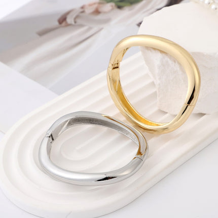 Bracelet Jewelry European and American Style Hand Jewelry Wide Texture Zinc Alloy Bracelet Women's Simple All-match Gloff Texture Bracelet