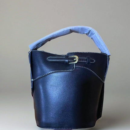 ZA home Spain cross-border women's bag 2025 tide new buckle portable bucket bag shoulder messenger bag a generation of hair
