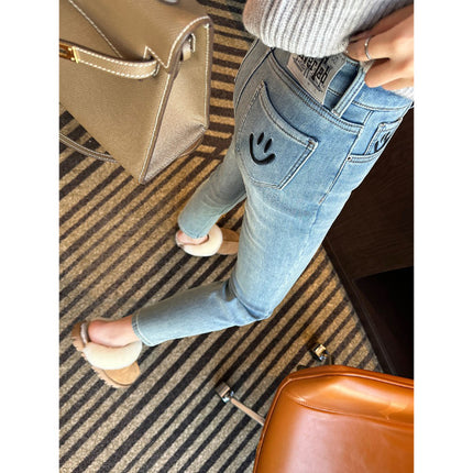 Embroidered Smiley Face Light-Colored Straight-Leg Jeans for Women, 2025 Spring New Popular High-Waisted Slim-Fit Cropped Cigarette Pants