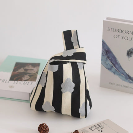 Knitted Tote Bag / Sac Tote Tricoté
