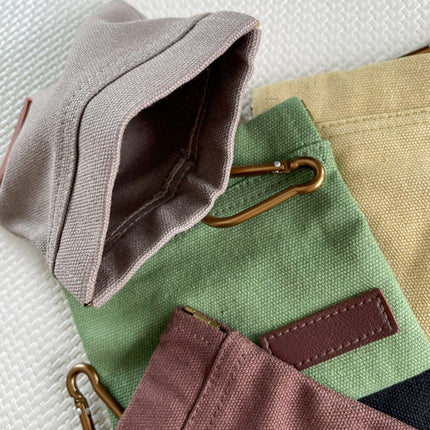 Waist Hanging Portable Large Capacity Cat and Dog Food Bag New Cross-border Outdoor Pet Cat and Dog Feeding Bag for Walking Dogs