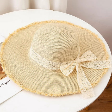 [Great Value] French Style Socialite Flat Top Hat 2025 New Summer Elegant Pearl String Sunshade Woven Straw Hat