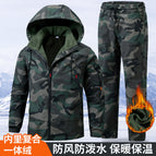 C 686 fleece-lined anti-splashing water suit green flower camouflage / 165