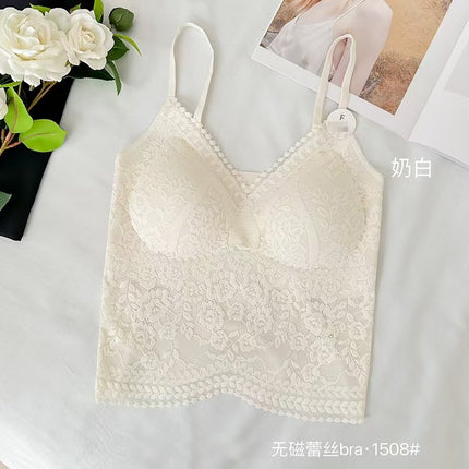 Popular Xiaoyunji Lace Spaghetti Strap Seamless Camisole with Built-In Bra Pads Versatile Beautiful Back Underwear