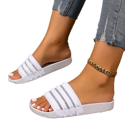 Trendy Women's Plastic Slippers Korean Style Flat Non-Slip Rhinestone Slip-On Fashion Versatile Casual Outdoor Beach Shoes