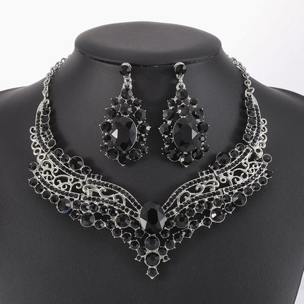 European and American Export Jewelry Bridal Jewelry Accessories Necklace Earrings Set Live Performance Crystal V-Shaped Clavicle Chain for Women