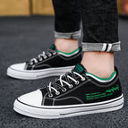 Black and green [casual style] / 39 standard sports code
