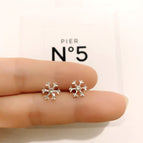 Diamond snowflake