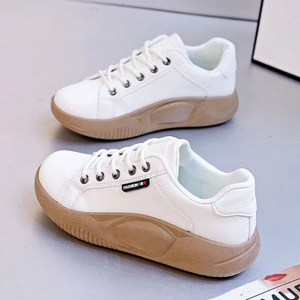 Low-Top White Sneakers for Female Students, 2025 Autumn New Style, Lightweight, Versatile, Sporty, Fashionable Leather Upper, Thick-Soled Casual Sneakers