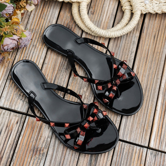 Foreign trade cross-border new European and American rivet flip-flops slippers wholesale summer women's jelly shoes foreign trade slipper