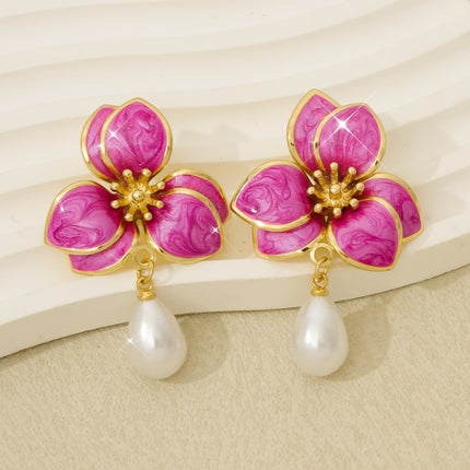Wholesale Pair of Retro Elegant National Style Flower Pearl Earrings Suitable for Women's Daily Wear