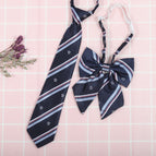 Dark blue windmill (tie collar flower)