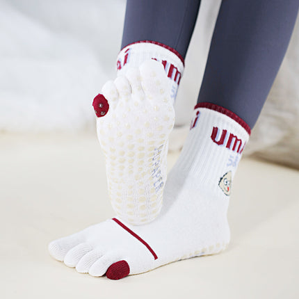 2025 new yoga socks non-slip professional women's five-finger socks pilates socks indoor sports fitness toe socks