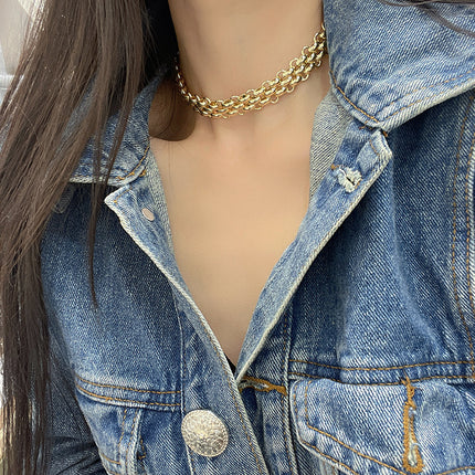 European and American wide thick chain neutral hip hop style clavicle chain metal necklace woven retro glossy thick collar wholesale for women