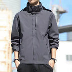Grey (male) / M