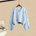 Blue Holed Sweater / M Suggested 40.00 kg-50.00 kg