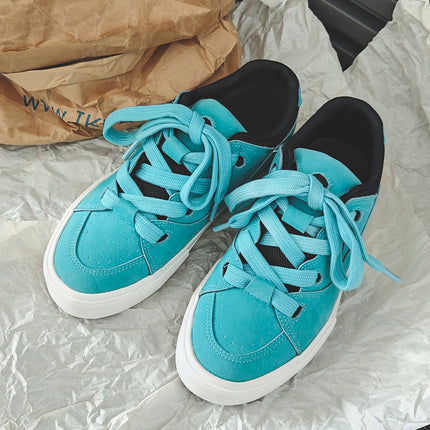 2026 Spring and Autumn Trendy Couple's Unique Bread Shoes Cute Versatile Student Canvas Shoes Unisex Sneakers