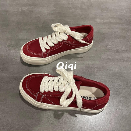Fashionable Brand Red Canvas Shoes for Women 2024 New Spring and Autum Niche Chic Low-Top Flats Casual Board Shoes