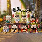 -153 lucky little eight immortals set 8 / 1 random