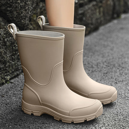 High-Quality Japanese and Korean Fashion Mid-Calf Men's Rain Boots, Outdoor Thick-Soled Waterproof Rain Boots, Non-Slip Kitchen Rubber Shoes, Versatile Car Wash Shoes