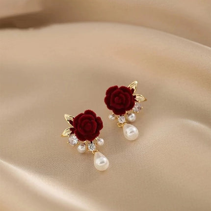 Red vintage earrings autumn and winter light luxury high-grade pearl earrings 2024 new popular New Year velvet earrings for women