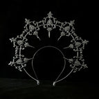 Black pointed inside