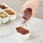Seasoning storage single compartment