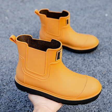 Foreign trade couple's rain shoes men's and women's outdoor waterproof non-slip rubber shoes short tube fashion rain boots men's fleece-lined wear-resistant water shoes