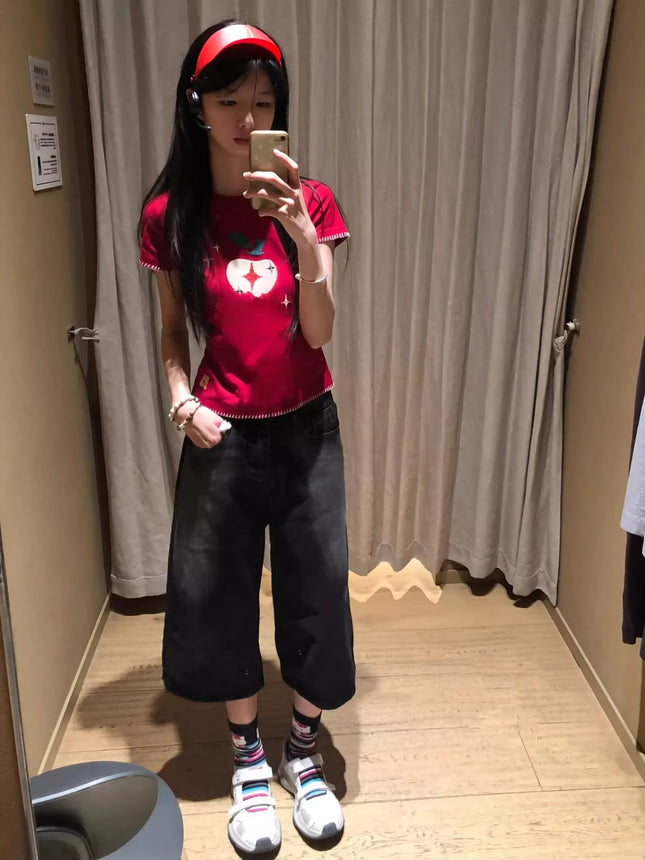 Apple Embroidered Right Shoulder Short-Sleeved Burgundy T-Shirt for Women Summer 2025 New Slim Fit Sweet Sexy Lace American Top