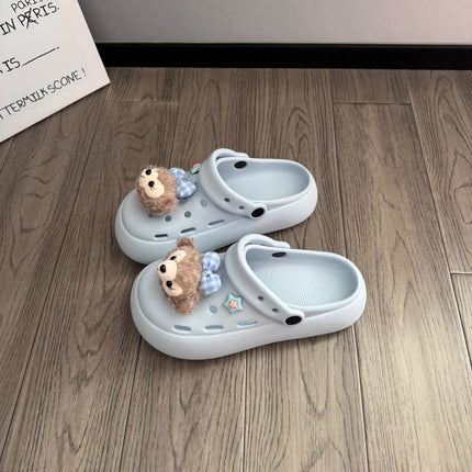 2026 Spring and Summer New Style Women's Clogs with Soft Soles, Comfortable for Outdoor Wear, Closed-Toe Slippers, Non-Slip Beach Sandals
