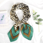 Green leopard print / 70*70cm (Robin)