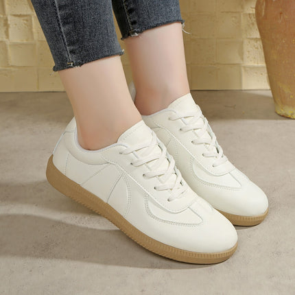 Sports Casual Shoes Soft Sole Shoes for Women 2025 Summer New Versatile Breathable White Shoes Flat Retro Moral Training Shoes
