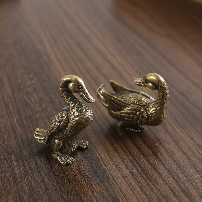 Brass Mandarin duck solid creative tea pet decoration office tea table vintage pure copper pair Mandarin duck crafts copper ware