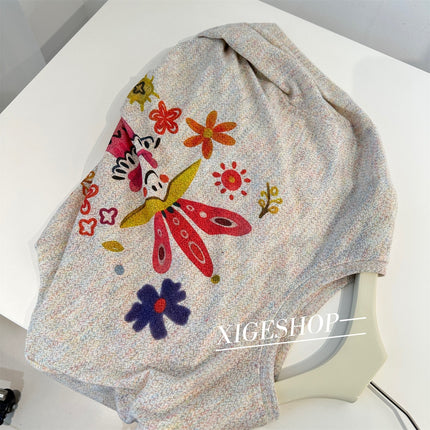 Colorful Yarn Clown Garden Print Long-Sleeved T-Shirt for Women in Autum with Interesting Design, Loose Age-Reducing Casual Tops and T-Shirts
