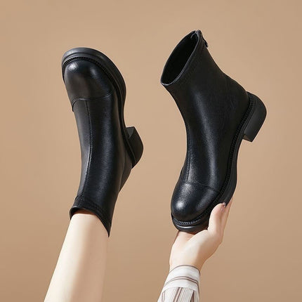 Versatile Ultra-Movable Leather Short Boots for Women 2025 New Retro Boots New Thick-Soled Flat-Soled Fashionable Versatile Leather Boots