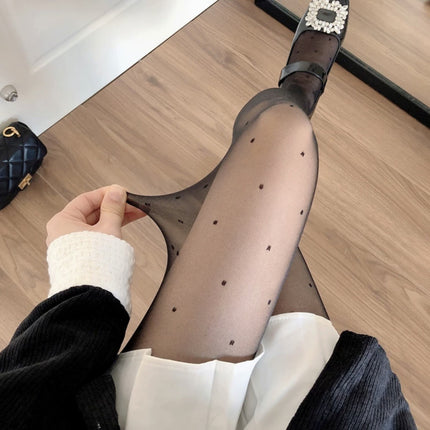 Women's Sheer Pantyhose for Spring and Autumn, Thin White Polka Dot Skin-Friendly Anti-Snag Seamless 0D Ultra-Transparent Pineapple Pantyhose Wholesale