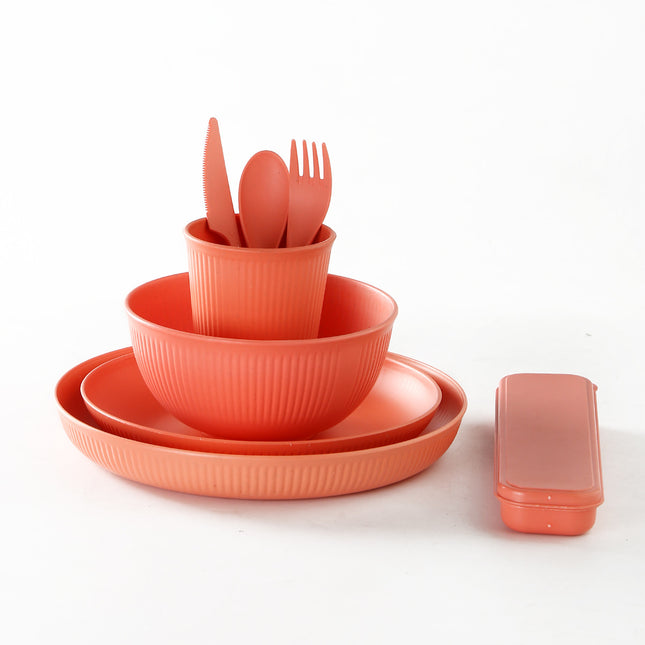 Amazon Special Wheat Straw Household Plastic Dinner Plate Round Rice Bowl Cup Spoon Fork Tableware Gift 16 Pieces suit