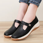 Black / 35