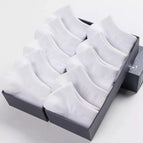 023 white men’s boat socks / Naked socks