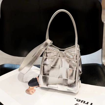 Summer textured leather woven bucket bag fashionable fashionable wings closed-toe layer cowhide mini women's bag underarm bag