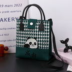 [light luxury and simple] squinting smiling panda (chengdu) dark green (black portable)112102