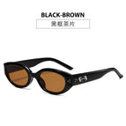 Black frame tea slices